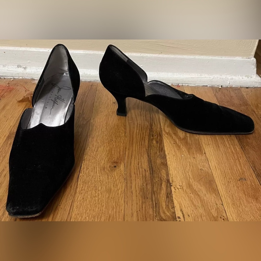 JOAN HELPERN black velvet shoes pumps 6.5